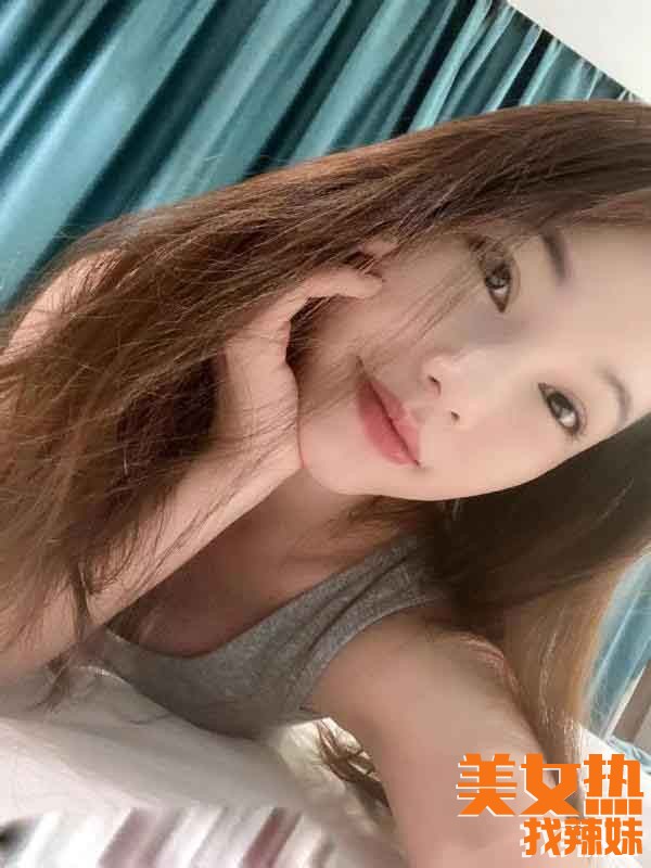 深圳龙凤逍遥论坛分享一个二刷长腿美萌萌的深圳凤楼兼职性息！
