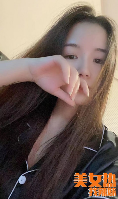 南昌楼风qm分享一个世贸劳模萍儿的南昌龙凤兼职性息网站性息！